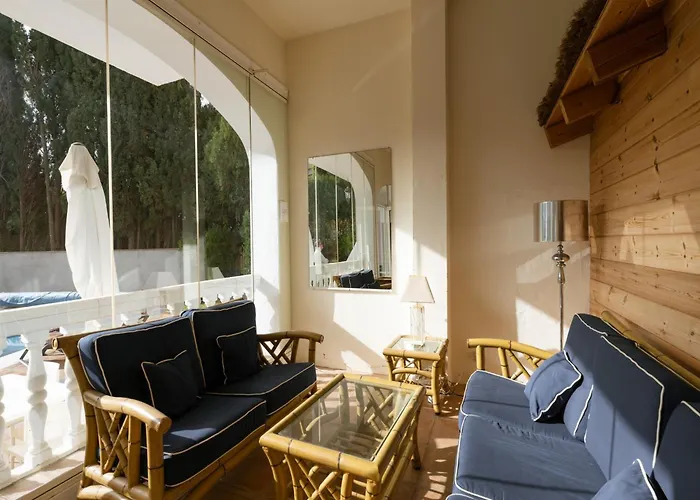 In With Private Pool And Villa Marbellac